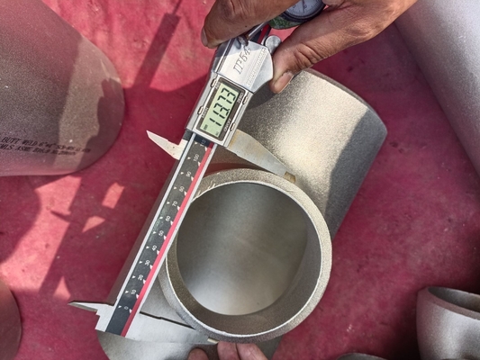 اتصالات لوله دوبلکس فولاد ضد زنگ Equal Tee A182 GR.F51 ASME B16.9
