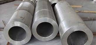 ASTM A335 P5 لوله فولاد آلیاژ بدون درز ASME B36.10M 5 "STD ضخیم برای اتصال
