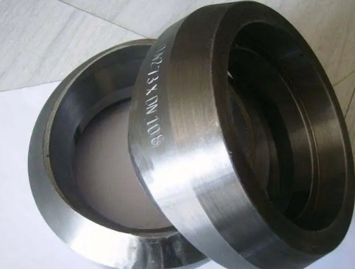 ASME B16.11 سطح فشار بالا شکل و اندازه سفارشی Sockolet 1/2 "-42" 304L 316L سطح فشار #3000 لوله Fittings