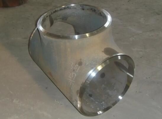 سه راهی صاف جوش لب به لب بدون درز 12 اینچ*12 اینچی SCH-80S ASTM A403-WP316/316L ASME B16.9