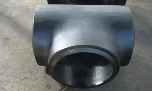 سه راهی صاف جوش لب به لب بدون درز 24*24 اینچ SCH40 آلیاژ 200 ASTM/UNS N02200