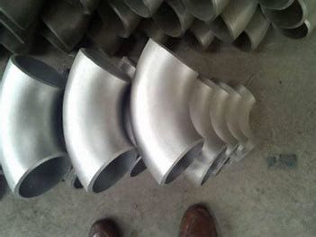 اتصالات لوله آب مشترک سیم دو لب به لب زانویی داغ