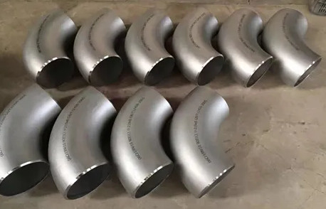 شعاع بلند زانویی 90 درجه، قطر: 6 اینچ، Sch: S-XS، ASME B16.9، انتهای: BW، ASTM A234-SMLS Gr. WPB.