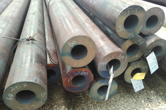 لوله های فولادی آلیاژی AISI/SATM A355 P92 بدون درز OD 700mm Sch80s