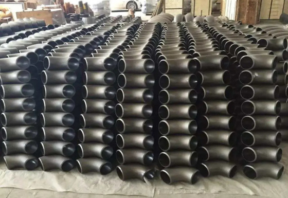 جوش لب به لب بدون درز زانویی شعاع 90 درجه 4 اینچ SCH-STD ASTM A815 UNS S31803