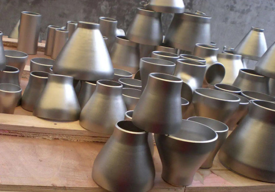 اتصالات لوله فولادی کاهش دهنده اتصالات جوش لب به لب A403 درجه WP347 کاهش دهنده