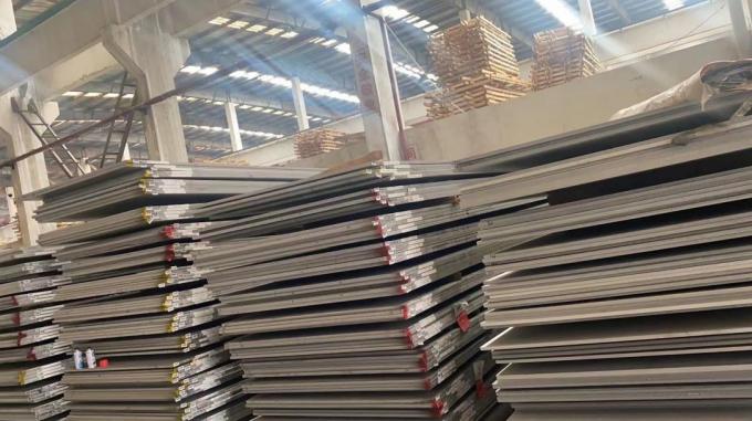 لوله فولادی گالوانیزه ای ASTM DIN GB JIS لوله های پوشش داده شده بدون درز برای خدمات طول سفارشی 11